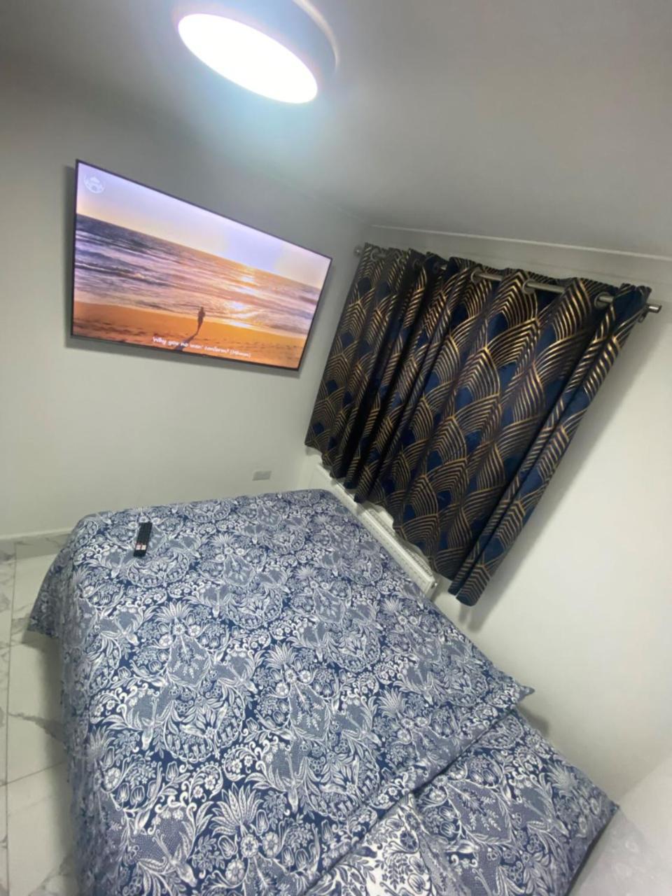 The Royal Boutique Oxford Lodge By London Sleep 6 Hayes  Ngoại thất bức ảnh