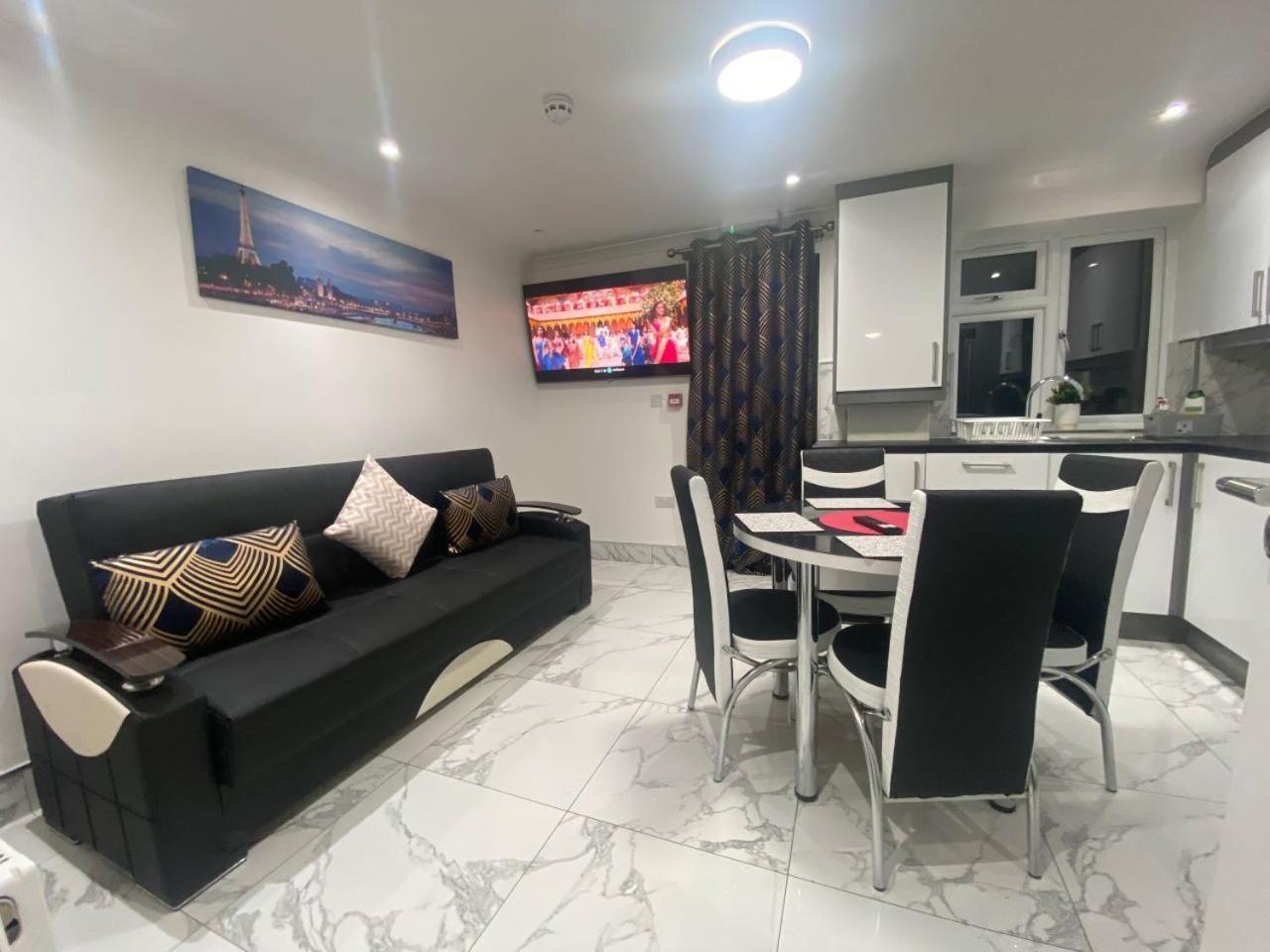 The Royal Boutique Oxford Lodge By London Sleep 6 Hayes  Ngoại thất bức ảnh