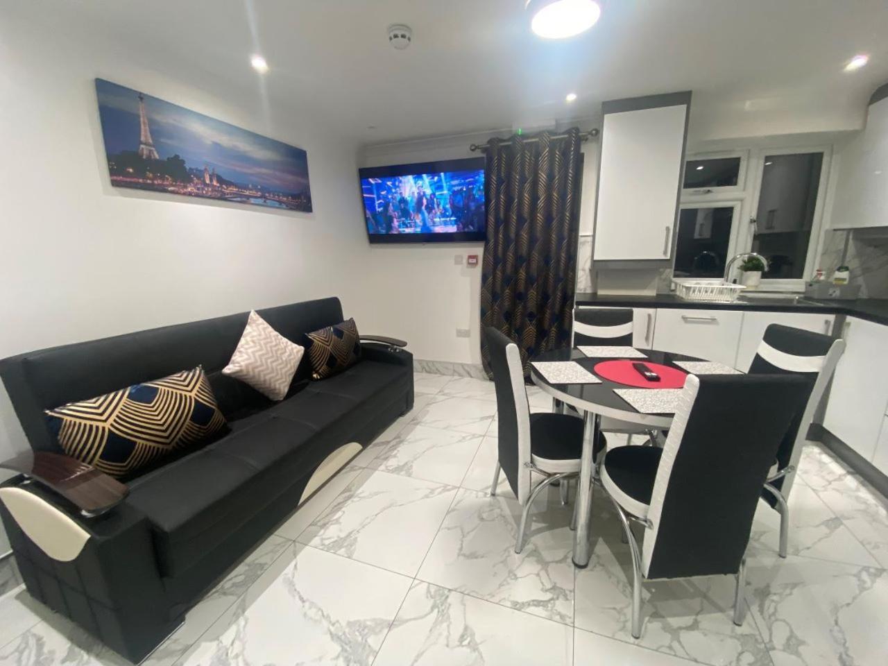 The Royal Boutique Oxford Lodge By London Sleep 6 Hayes  Ngoại thất bức ảnh