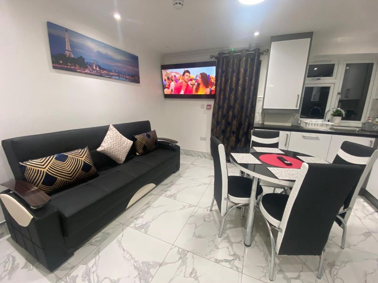 The Royal Boutique Oxford Lodge By London Sleep 6 Hayes  Ngoại thất bức ảnh